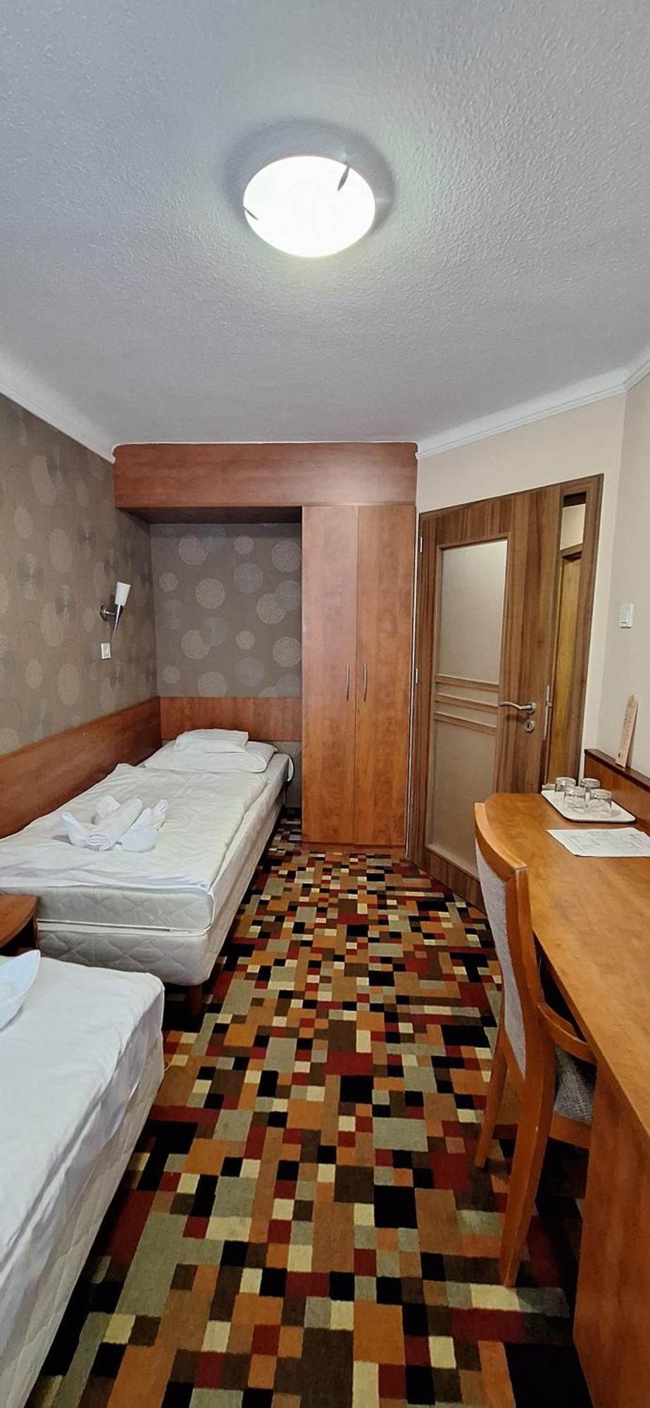 Atryum Hotel Szolnok Exterior photo